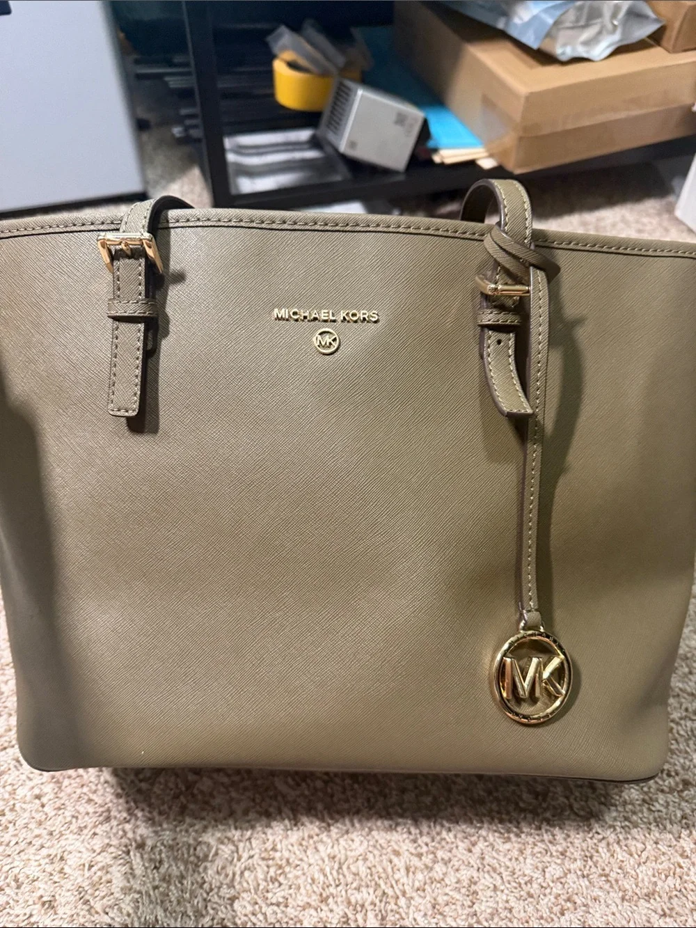 Michael Kors saffiano leather